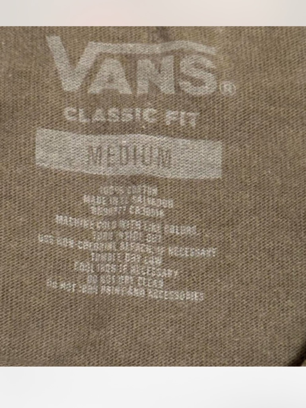 Vans Long Sleeve Tee with Cabin Fireplace Skull Graphic Men’s Medium - Picture 5 of 5